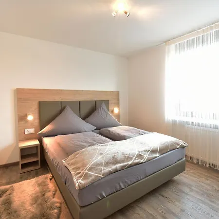 Bed & Breakfast 1a Gaestehaus Am Hafen Nürnberg