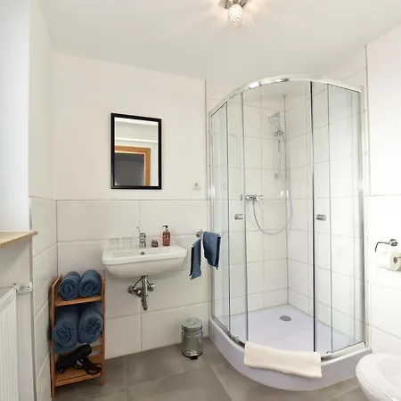 Bed & Breakfast 1a Gaestehaus Am Hafen *