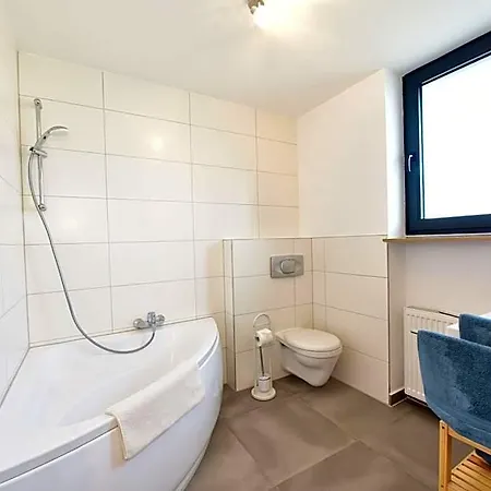 Bed & Breakfast 1a Gaestehaus Am Hafen Norimberga