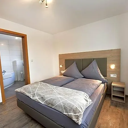 1a Gaestehaus Am Hafen Norimberga
